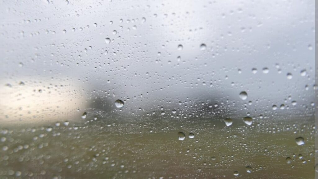 Weather to remain dry in Himachal, higher reaches may receive rain or snow HIMACHAL HEADLINES