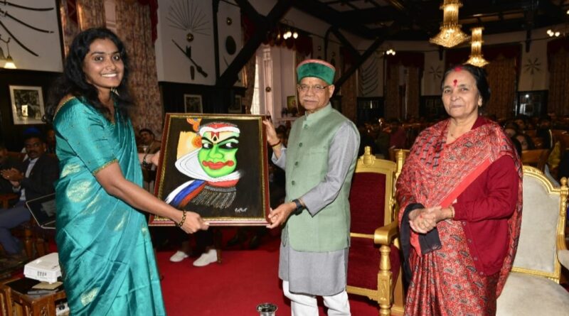 Foundation day of 13 states and union territories celebrated at Raj Bhavan Foundation day of 13 states and union territories celebrated at Raj Bhavan HIMACHAL HEADLINES