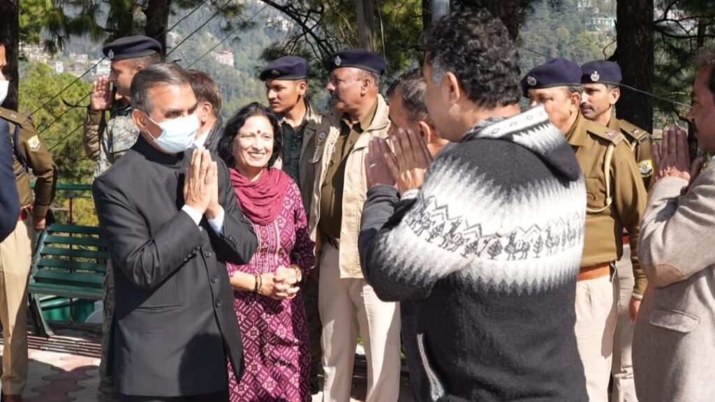 Sukhu celebrates Diwali with children of Tutikandi Balika Ashram Sukhu celebrates Diwali with children of Tutikandi Balika Ashram HIMACHAL HEADLINES