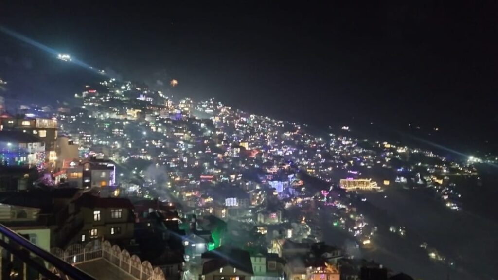 Ambient Air Quality Index of Shimla soared high for sensitive groups, PM2.5 concentration rose to 8.5 times more than normal Ambient Air Quality Index of Shimla soared high for sensitive groups, PM2.5 concentration rose to 8.5 times more than normal HIMACHAL HEADLINES