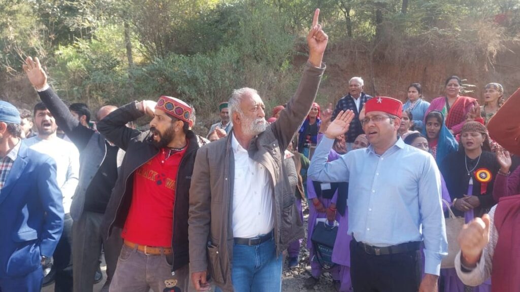 Affected farmers of 382 MW Sunni Dam Hydroelectric Project demand proper compensation for their land HIMACHAL HEADLINES
