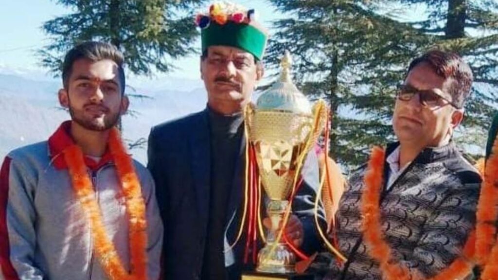 Sanskrit poetry recitation, Suryansh Chandel and Aastik brought glory to Chiyog school HIMACHAL HEADLINES
