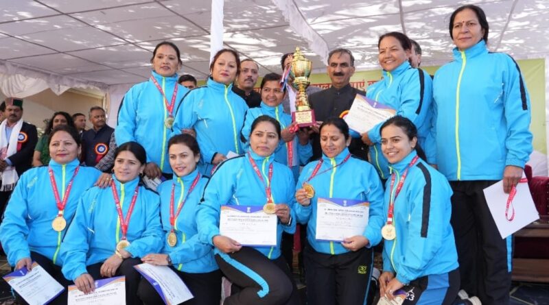 CM Sukhu honors women's Kabaddi team HIMACHAL HEADLINES