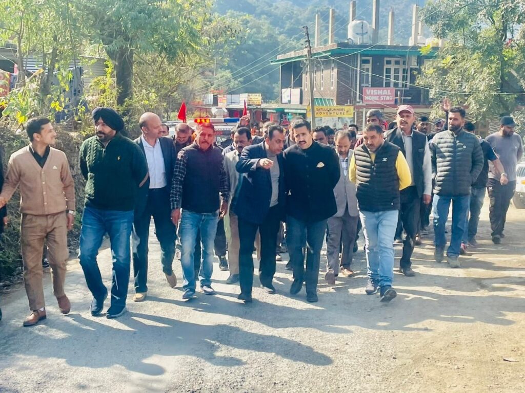 Vikramaditya participated in a public hearing of panchayats affected by 382 MW Sunni Dam Project at Sunni Vikramaditya participated in a public hearing of panchayats affected by 382 MW Sunni Dam Project at Sunni HIMACHAL HEADLINES