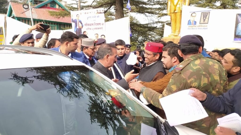 A delegation of Anganwadi and mid-day meal workers met CM Sukhu regarding their demands HIMACHAL HEADLINES
