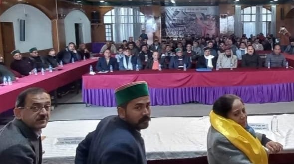  Pratibha Singh called upon the district and block presidents of Congress to make the celebrations of December 11 in Dharamshala historic  HIMACHAL HEADLINES