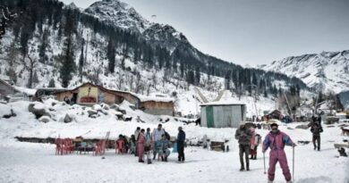 Cold Wave Hits North India: Himachal Braces for More Snow and Rain Cold Wave Hits North India: Himachal Braces for More Snow and Rain HIMACHAL HEADLINES