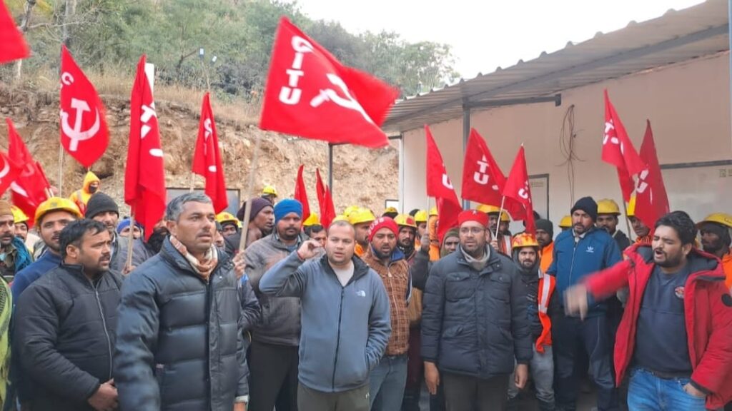 Hydropower project workers are up in arms against the management Hydropower project workers are up in arms against the management HIMACHAL HEADLINES