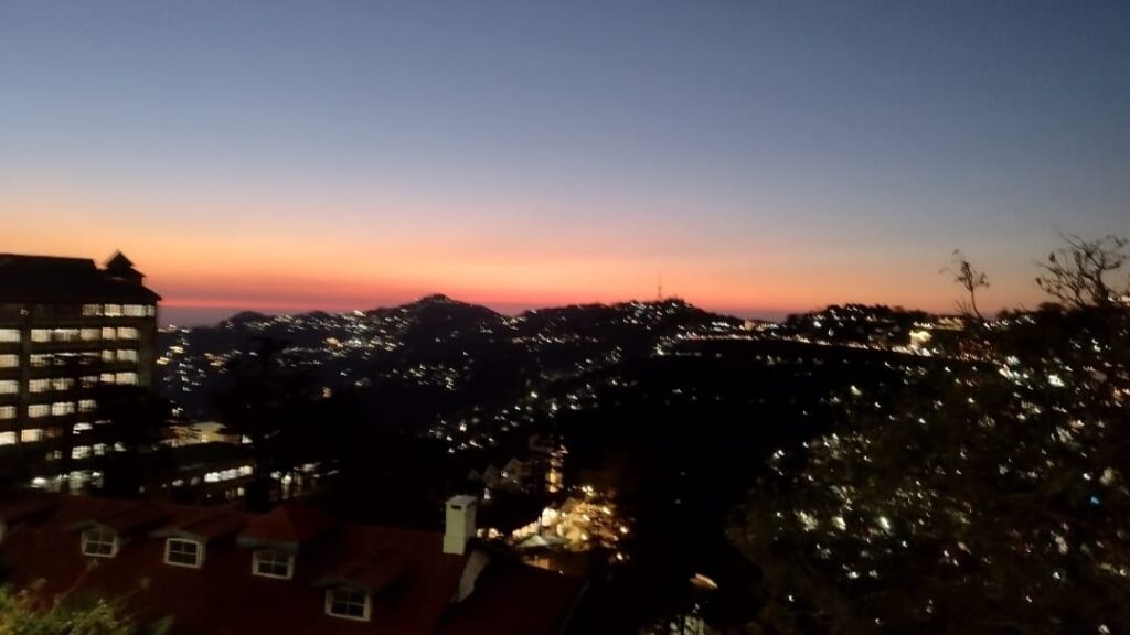 Icy cold wave dips mercury in Himachal Icy cold wave dips mercury in Himachal HIMACHAL HEADLINES