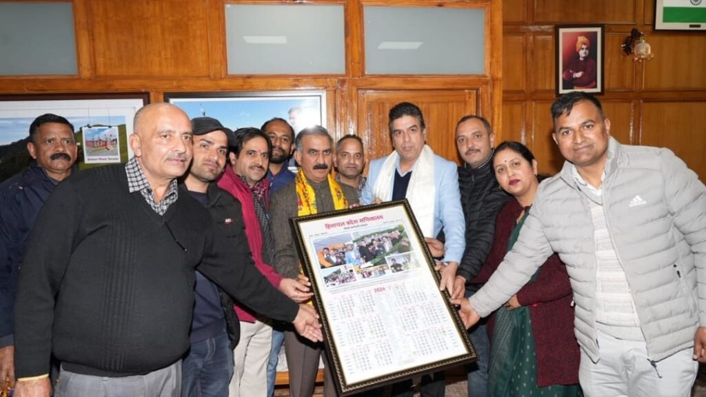Sukhu releases calendar of HP Secretariat Services Employees Organization Sukhu releases calendar of HP Secretariat Services Employees Organization HIMACHAL HEADLINES