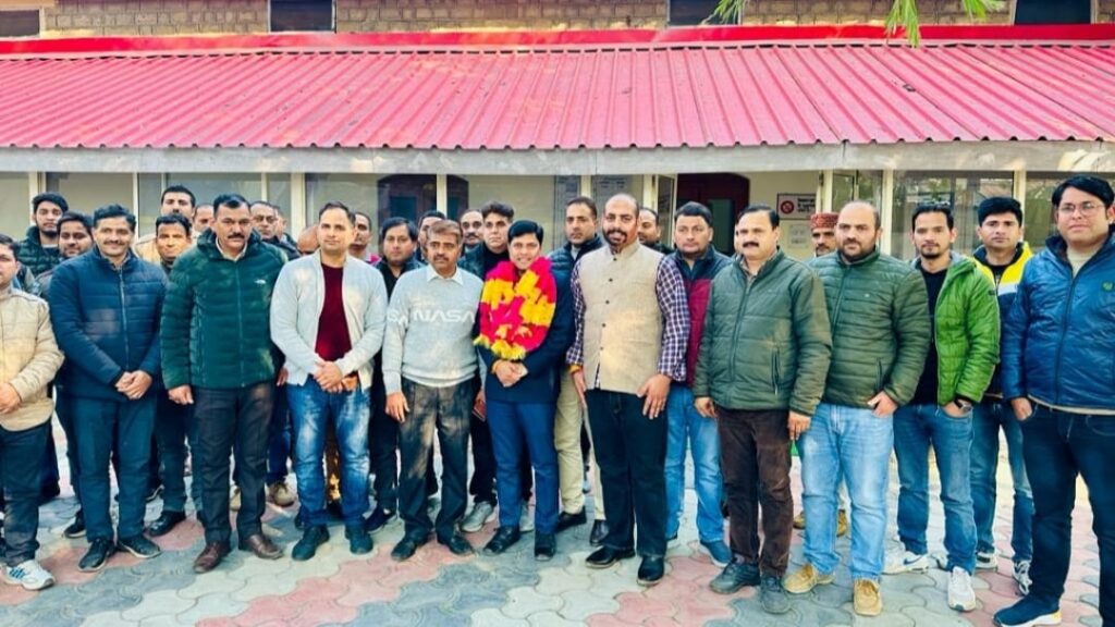 Will try to fulfill demands of supervisors appointed in Women and Child Development Department: Rajiv Rana Will try to fulfill demands of supervisors appointed in Women and Child Development Department: Rajiv Rana HIMACHAL HEADLINES
