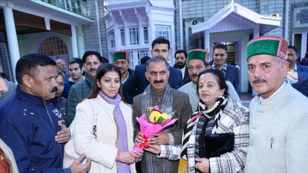 People greet CM Sukhu on New Year HIMACHAL HEADLINES
