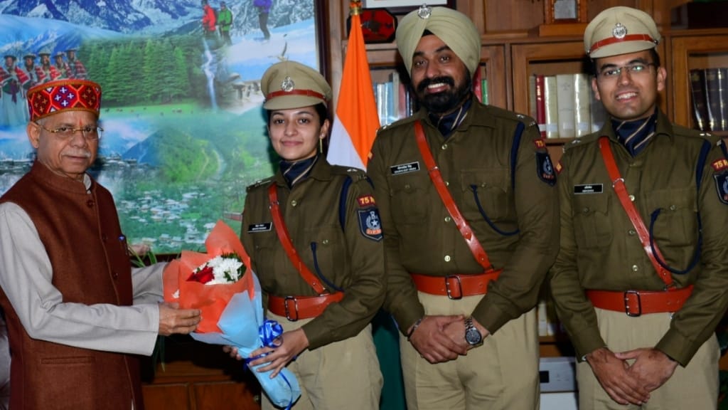 IPS Probationers Call on Governor Shukla HIMACHAL HEADLINES