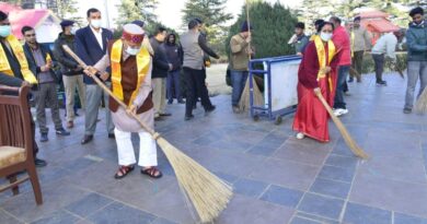 Governor Shukla launches cleanliness drive at Jakhu Temple HIMACHAL HEADLINES