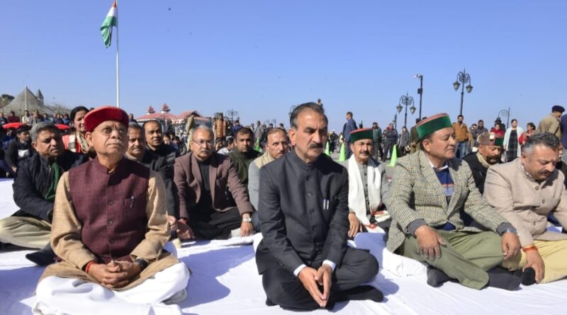 Himachal Governor, CM pay tribute to Mahatma Gandhi on his death anniversary HIMACHAL HEADLINES