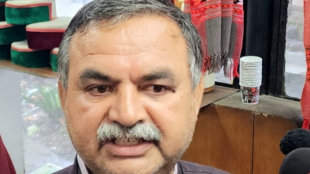 Chief Minister wants to remain in power by creating government pressure: Sandipani Chief Minister wants to remain in power by creating government pressure: Sandipani HIMACHAL HEADLINES