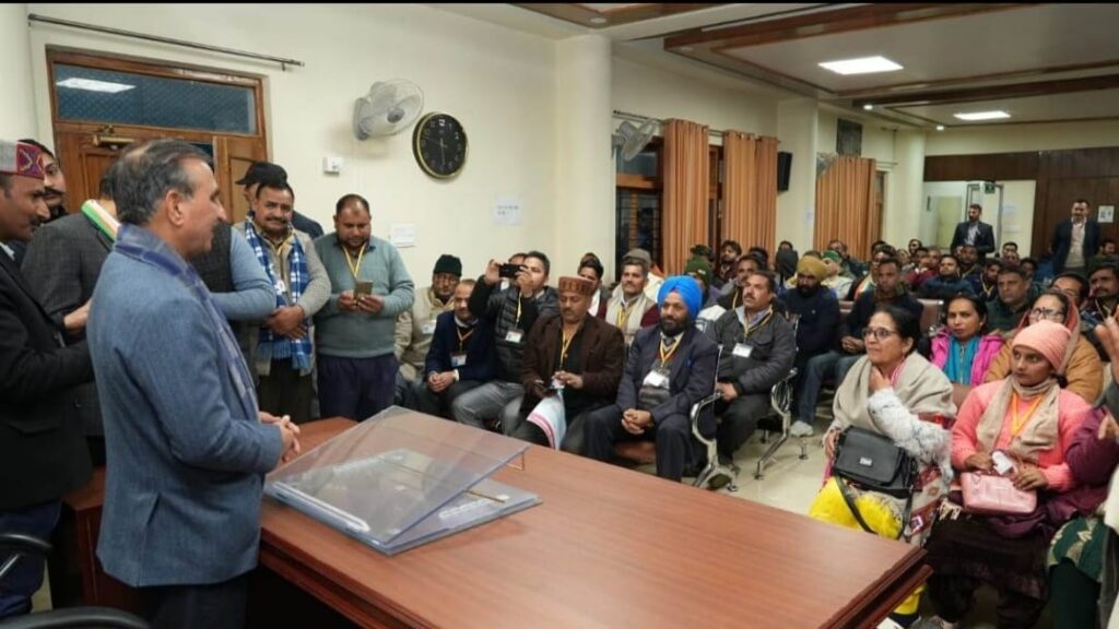 Congress plans to organize Yuva Samvaad programs in all districts Congress plans to organize Yuva Samvaad programs in all districts HIMACHAL HEADLINES