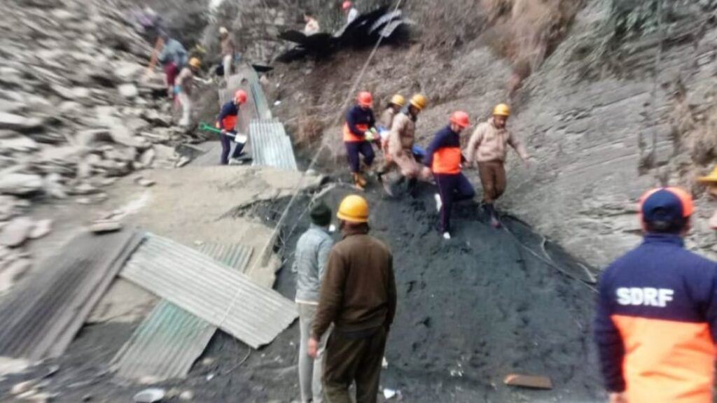 Two laborers died and five others injured in landslide with stone crusher near Junga Two laborers died and five others injured in landslide with stone crusher near Junga HIMACHAL HEADLINES