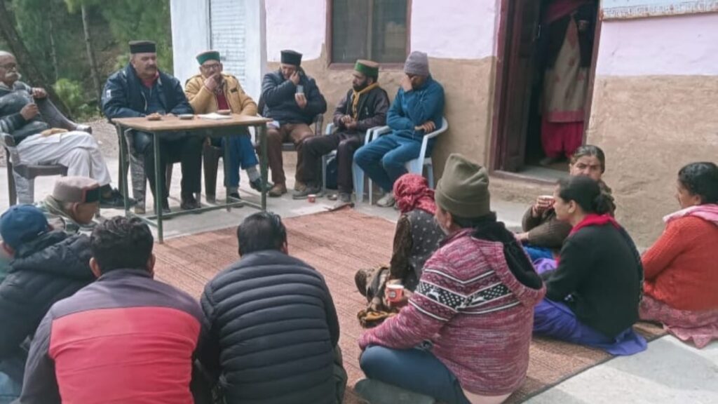 Even after 75 years of independence, the people of Padhechi Bharandi Panchayat are deprived of road facilities: Dr Tanwar HIMACHAL HEADLINES