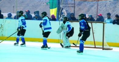 Closing ceremony of Ice Hockey Cup 2024 and Ice Speed ​​​​Skates held at Ice Hockey Rink Kaza HIMACHAL HEADLINES