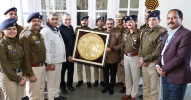 Police personnel thank Sukhu for an increase in their diet money HIMACHAL HEADLINES