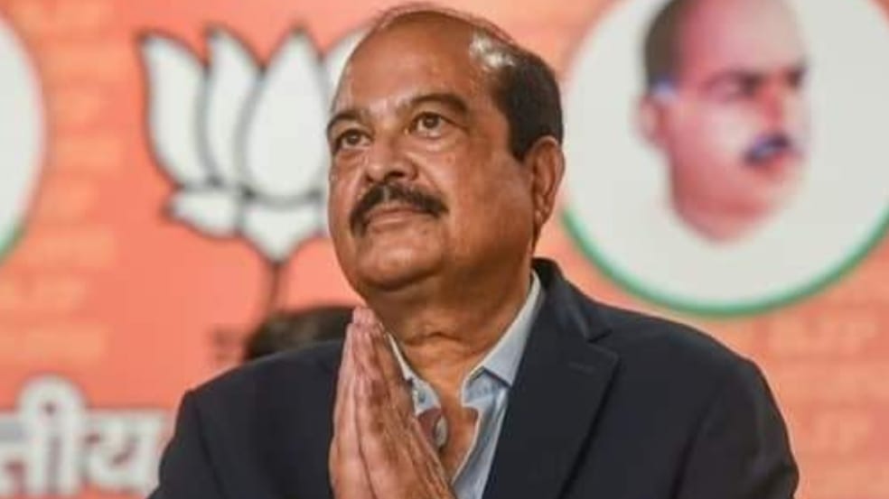 BJP wins RS poll by toss in Himachal, Six Congress MLAs allegedly cross voted BJP wins RS poll by toss in Himachal, Six Congress MLAs allegedly cross voted HIMACHAL HEADLINES