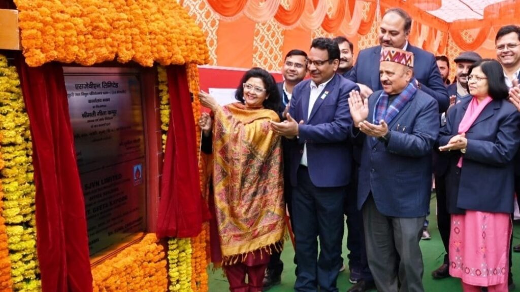 Geeta Kapur, CMD, SJVN laid the foundation stone of the Office building at the Dam Site of 210 MW Luhri Stage-1 HEP Geeta Kapur, CMD, SJVN laid the foundation stone of the Office building at the Dam Site of 210 MW Luhri Stage-1 HEP HIMACHAL HEADLINES