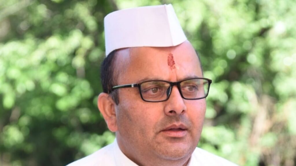 Kangana should apologize to Vikramaditya and Pratibha: Harikrishna Himral HIMACHAL HEADLINES