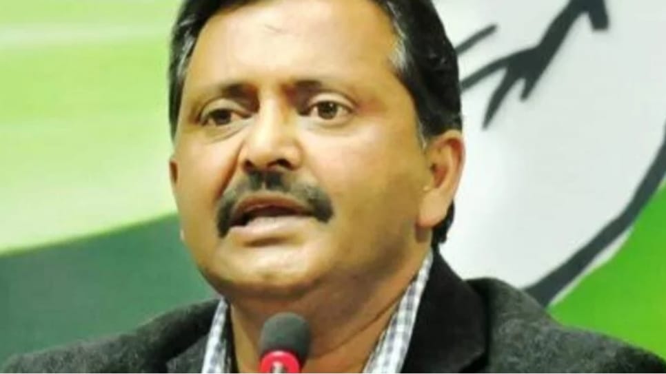 Naresh Chauhan asks centre to accept responsibility of imposing heavy taxes in form of GST for eight years HIMACHAL HEADLINES