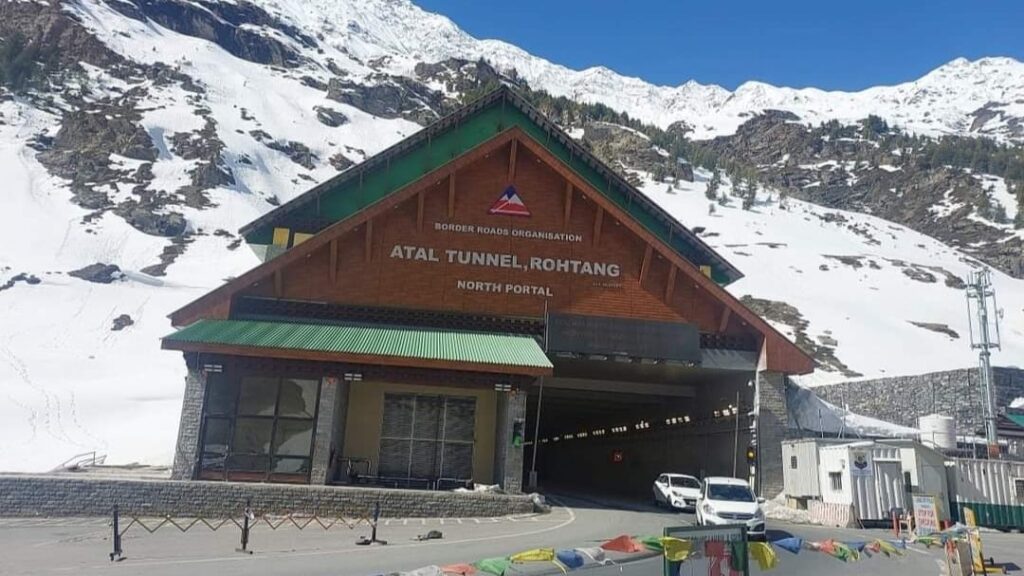 Weather dances in Himachal this season HIMACHAL HEADLINES