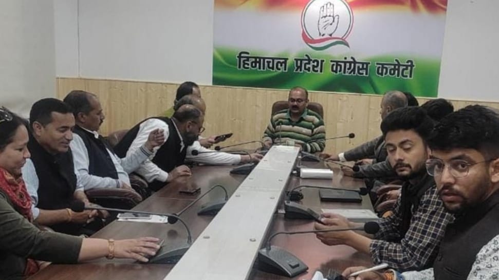 A virtual meeting was organized under the chairmanship of AICC War Room Vice President Gokul Butail A virtual meeting was organized under the chairmanship of AICC War Room Vice President Gokul Butail HIMACHAL HEADLINES
