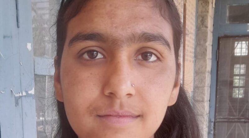 Simran brought glory to the school and parents by scoring 90.6 percent marks HIMACHAL HEADLINES
