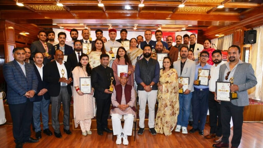 Governor Shukla presents Himachal Ke Gaurav Awards-2024 HIMACHAL HEADLINES