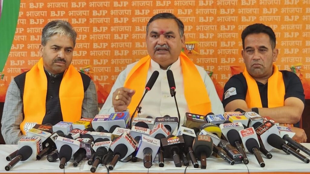 After destroying the apple-dominated area, Anand Sharma moved towards Kangra, Kinnow, and Mango: Sandipani Bhardwaj After destroying the apple-dominated area, Anand Sharma moved towards Kangra, Kinnow, and Mango: Sandipani Bhardwaj HIMACHAL HEADLINES