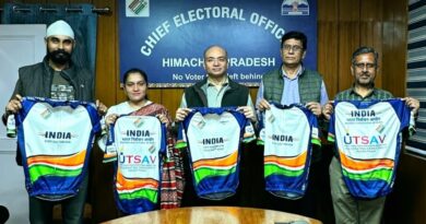 CEO Releases Cycling T-Shirt containing message for voters HIMACHAL HEADLINES