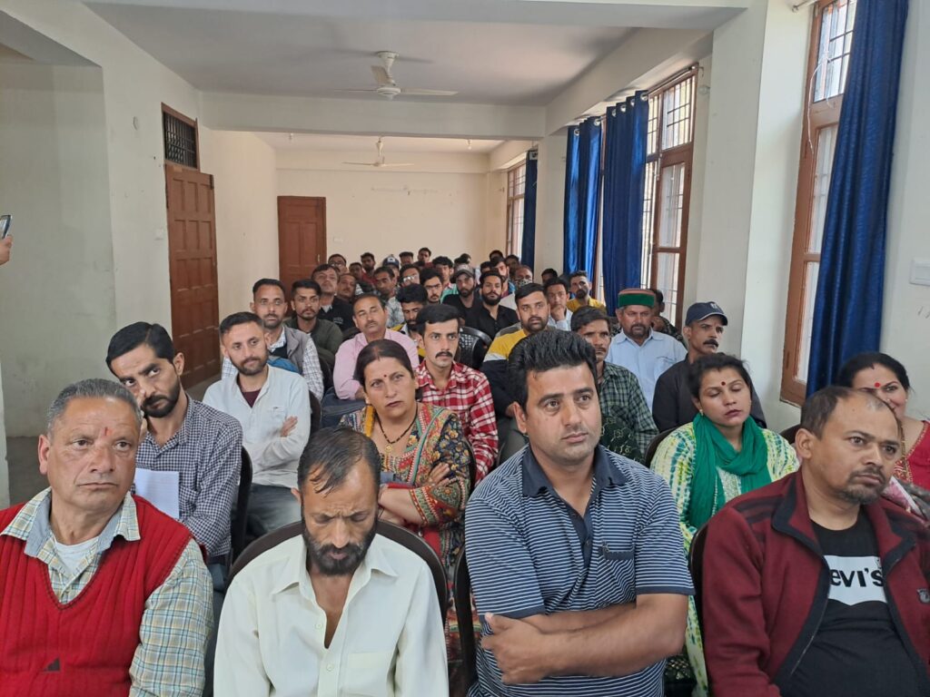 Sewage workers protest in Shimla HIMACHAL HEADLINES