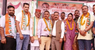 BJP workers expressing faith in the policies of CM Sukhu HIMACHAL HEADLINES
