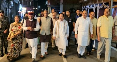 BJP National President Nadda strolling on the Mall road HIMACHAL HEADLINES