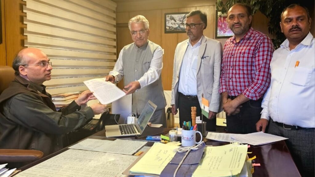 BJP complains to Election Commission on Kaza case of hooliganism of Congress HIMACHAL HEADLINES