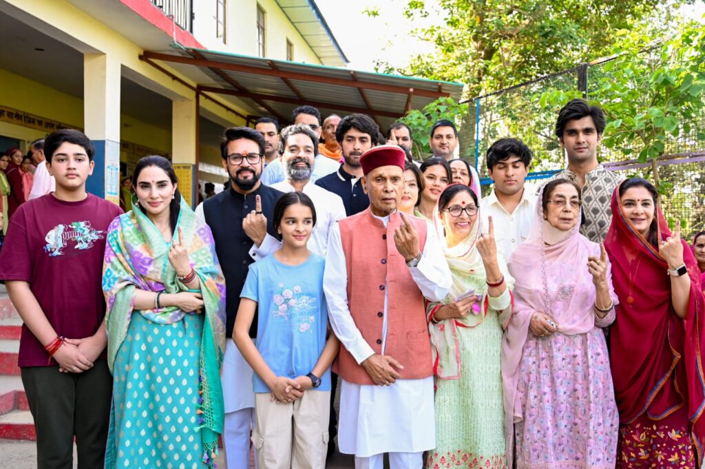 Voting is for building a strong, capable, efficient and self-reliant India: Nadda Voting is for building a strong, capable, efficient and self-reliant India: Nadda HIMACHAL HEADLINES