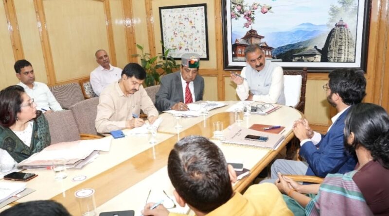 CM Sukhu reviews various schemes of Social Justice and Empowerment Department HIMACHAL HEADLINES