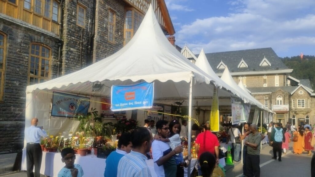 Flower exhibition in Shimla a big hit Flower exhibition in Shimla a big hit HIMACHAL HEADLINES