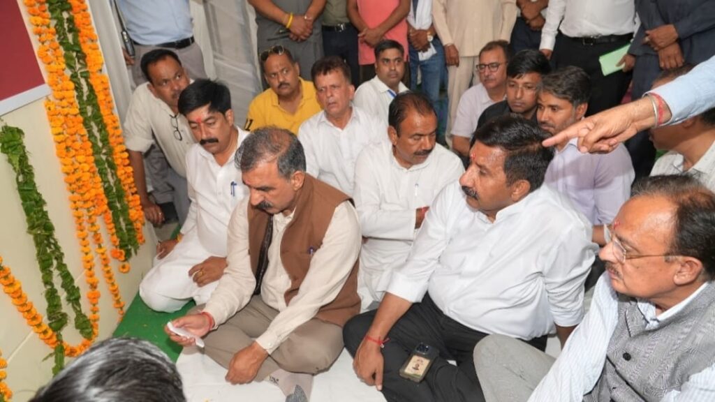 CM Sukhu dedicates 32 MW Pekhubela solar power project HIMACHAL HEADLINES