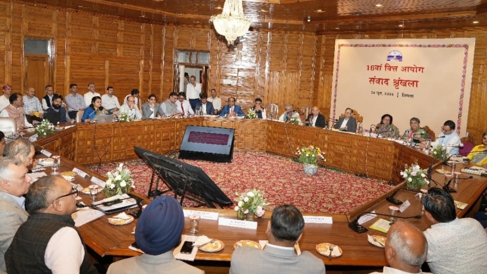 Dr. Arvind Panagariya interacting with the representatives of various organizations in Himachal Dr. Arvind Panagariya interacting with the representatives of various organizations in Himachal HIMACHAL HEADLINES