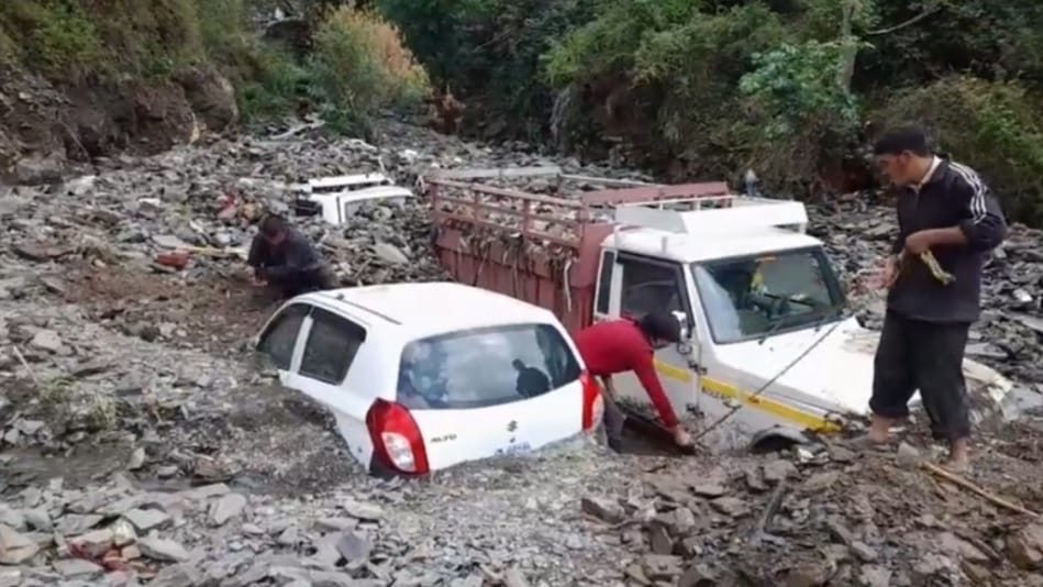 Himachal faces monsoon fury, heavy downpour in Shimla Himachal faces monsoon fury, heavy downpour in Shimla HIMACHAL HEADLINES