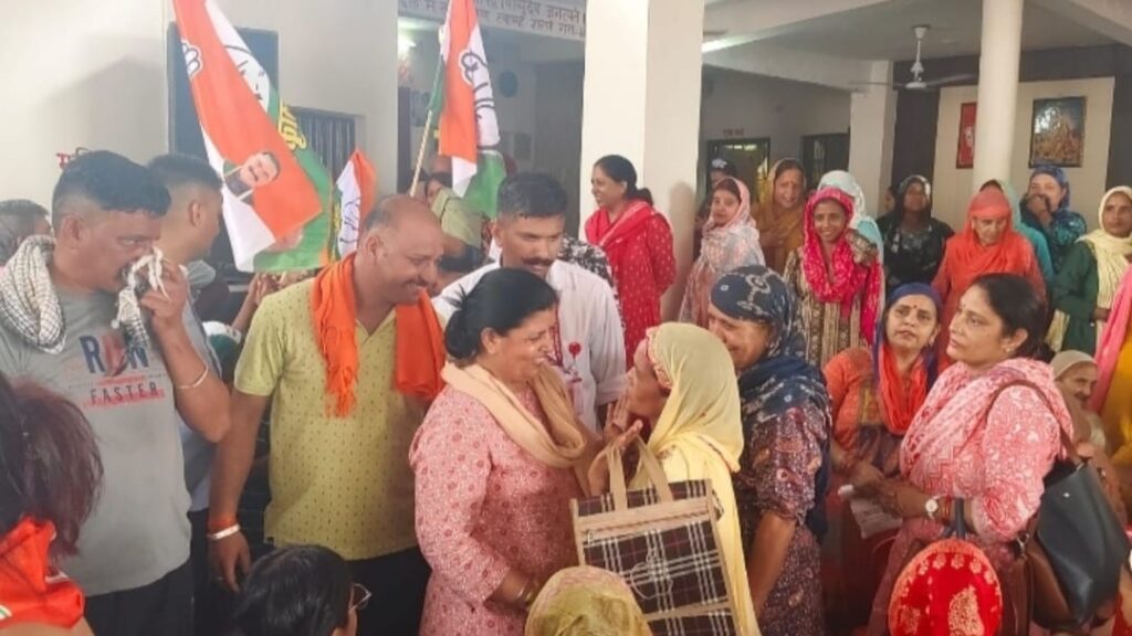 I have no business, I stay among people, to help you in your work: Kamlesh Thakur I have no business, I stay among people, to help you in your work: Kamlesh Thakur HIMACHAL HEADLINES