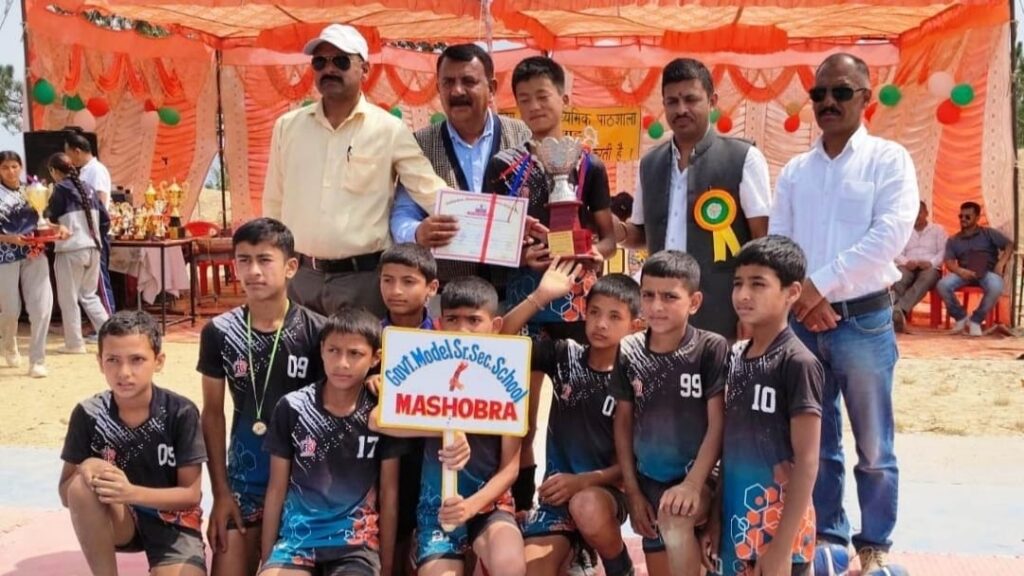 Mashobra block's student category sports competition concluded in Janedghat HIMACHAL HEADLINES