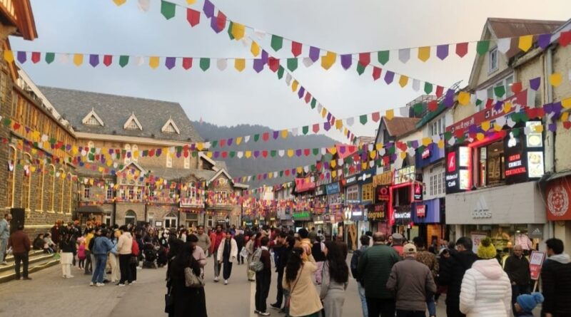 Himachal Pradesh Sees Tourism Boom with Over One Crore Visitors in First Half of 2024 HIMACHAL HEADLINES