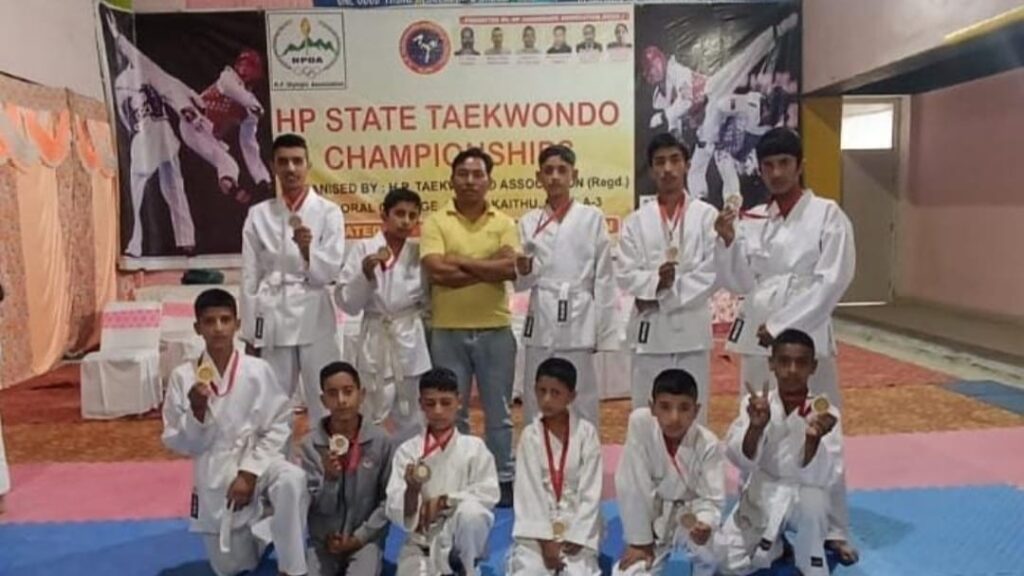 Bhadech School won one gold, 09 silver, and one bronze medal in Taekwondo Bhadech School won one gold, 09 silver, and one bronze medal in Taekwondo HIMACHAL HEADLINES