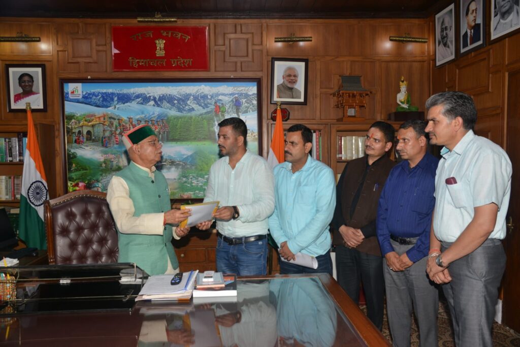 Himachal Pradesh Employees' Federation Demands Return of ₹9,000 Crore from Centre Post Old Pension Scheme Restoration HIMACHAL HEADLINES